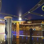 Szálloda Perla, & Entertainment