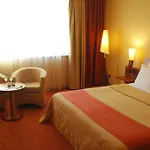 Perla, & Entertainment מלון 4*