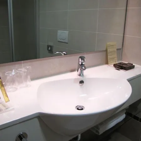 Perla, & Entertainment Nova Gorica