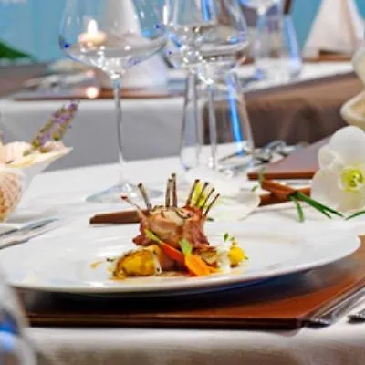 Perla, Resort&entertainment