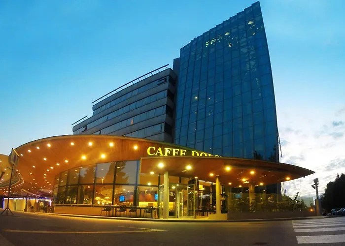 Hotel Perla, & Entertainment