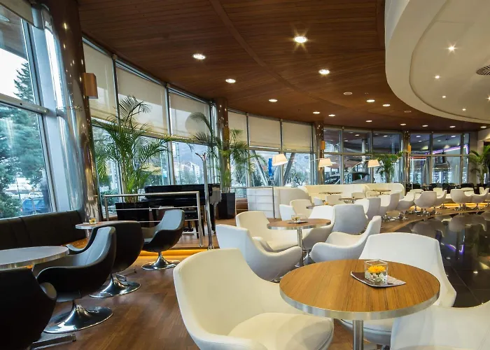 Hotel Perla, & Entertainment 4*