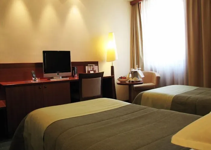 Perla, & Entertainment 호텔 노바고리차